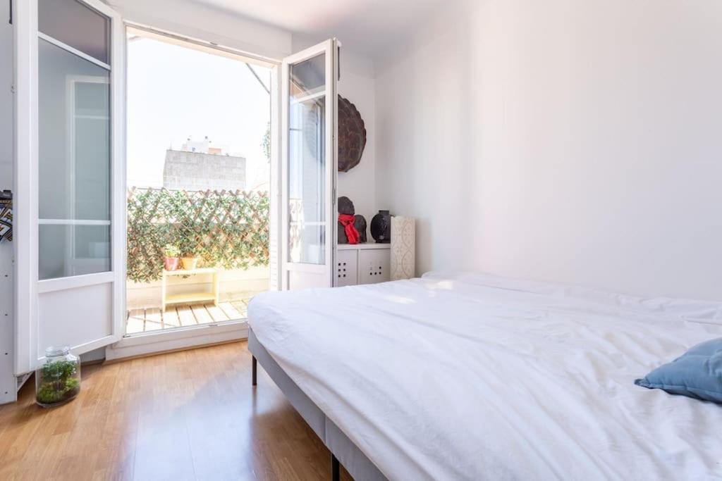 Gaspar - 2 Pieces Au Dernier Etage Avec Balcon Boulogne-Billancourt Exterior foto